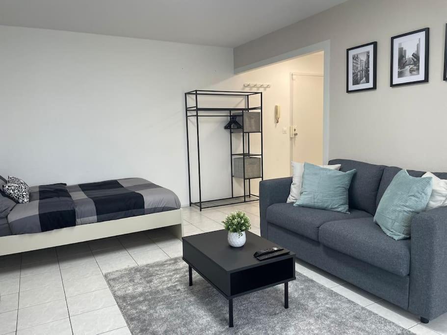 Appartement Cosy Proche Paris Le Bourget Exterior photo